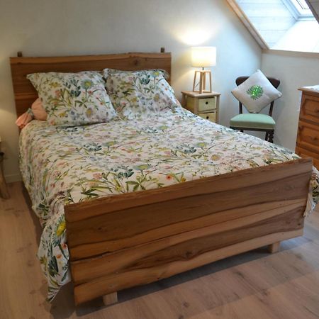 Escale A Villeperdue Chambre Juermala Saint-Epain Bagian luar foto